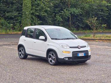 Fiat Panda 1.0 FireFly S&S Hybrid Red CV-69 E6 Manuale NEO 2022