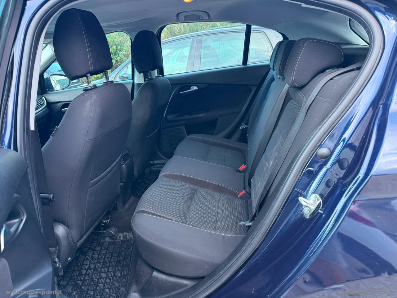 FIAT Tipo 1.6 Mjt S&S DCT 5p. Lounge