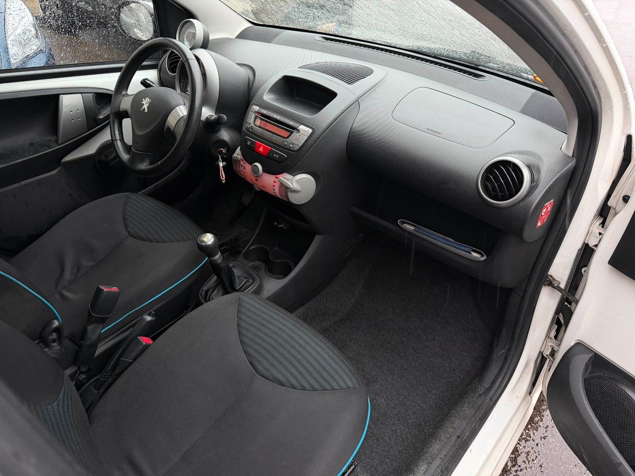 Peugeot 107 1.0 68CV 5p. Urban Move NEOPATENTATI