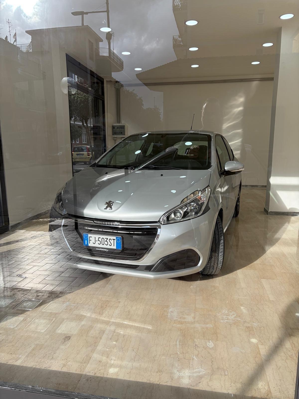 Peugeot 208 PureTech 68 3 porte Active