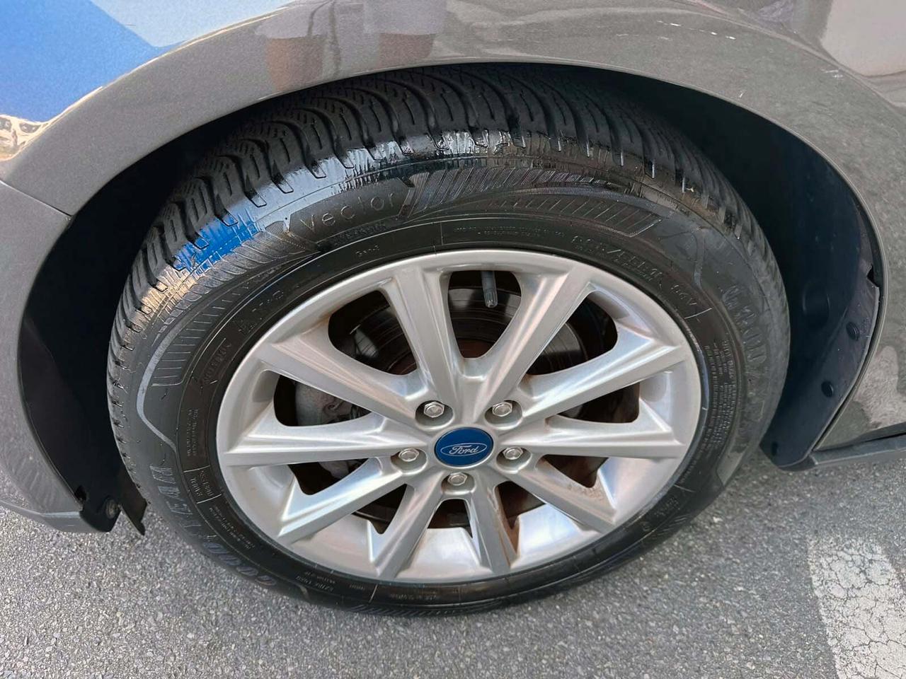 Ford Focus 1.5 TDCi 120 CV Navigatore Cruise control 4 Vetri elettrici