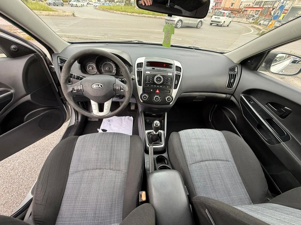 KIA CEE’D SPORTSWAGON 1.6CRDi VGT 90CV LX