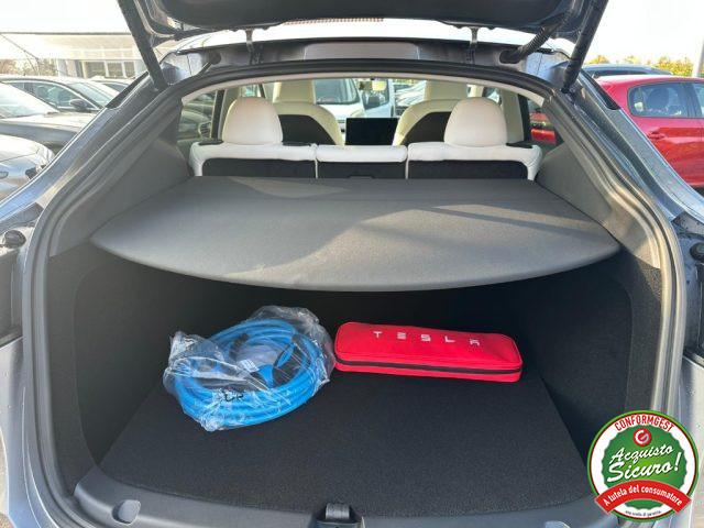 TESLA Model Y AWD Performance