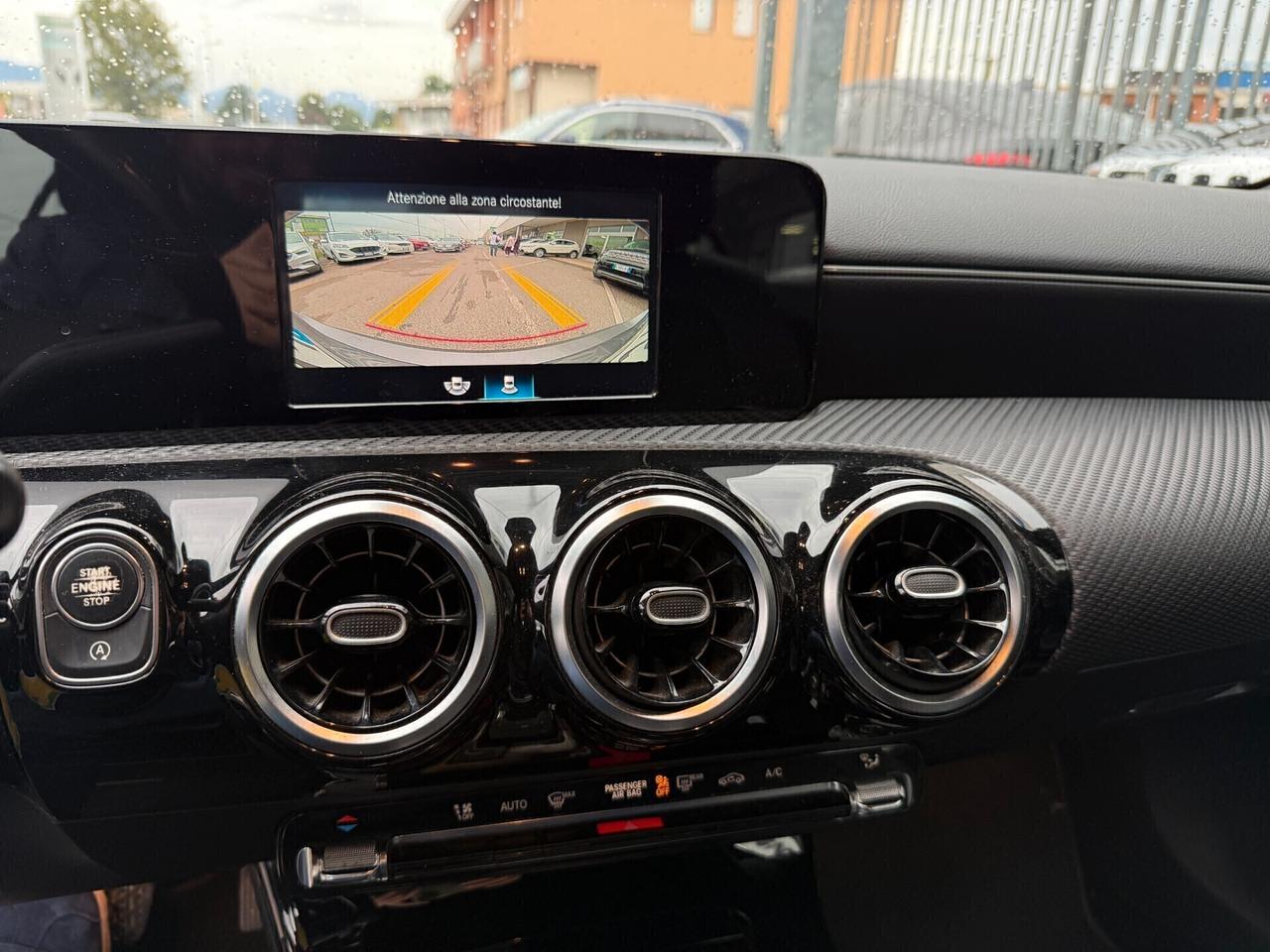 Mercedes Benz A 200 / EURO 6C / BENZINA / AUTOMATICA