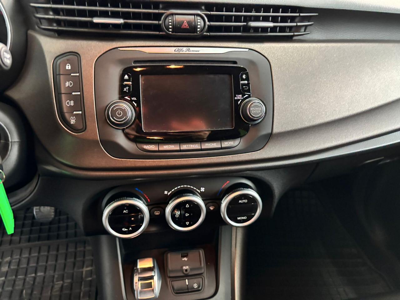 Alfa Romeo Giulietta 2.0 JTDm-2 150 CV Distinctive