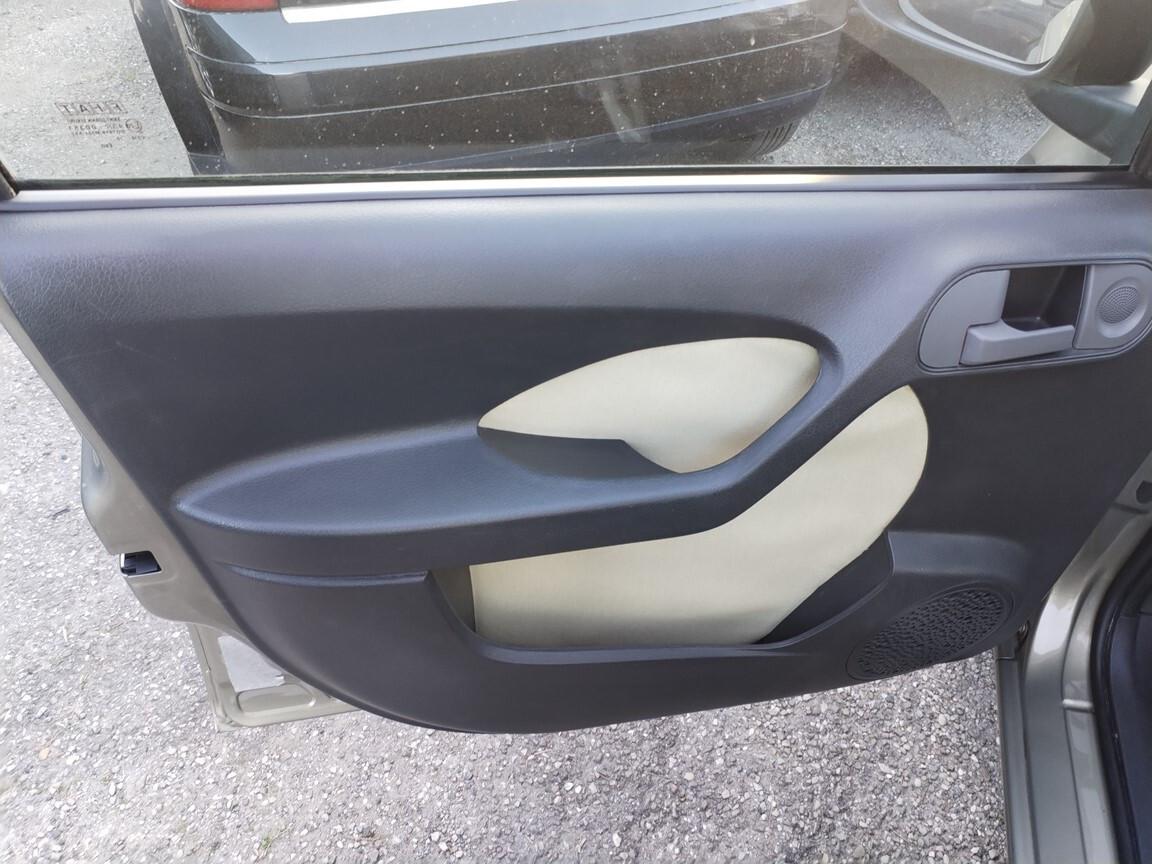 Fiat Panda 1.2 8V FIRE Dynamic 66000KM 2010 consegna con manutenzioni fatte