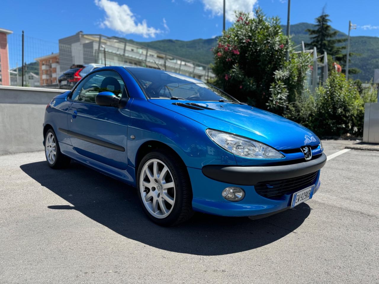 Peugeot 206 CABRIOLET 1.6 16V