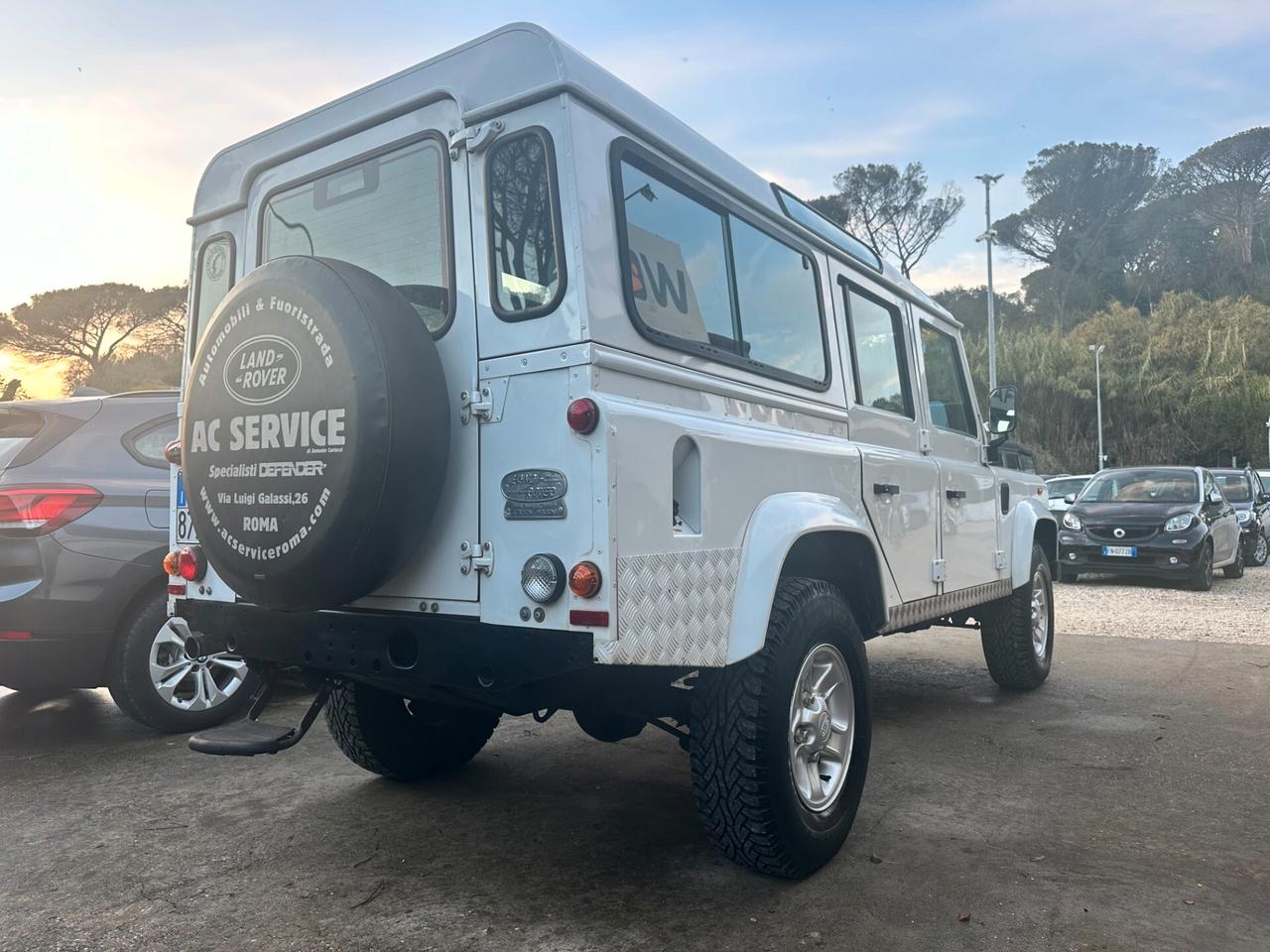 Land Rover Defender 110 2.2 TD4 Station Wagon Euro 5 7 POSTI