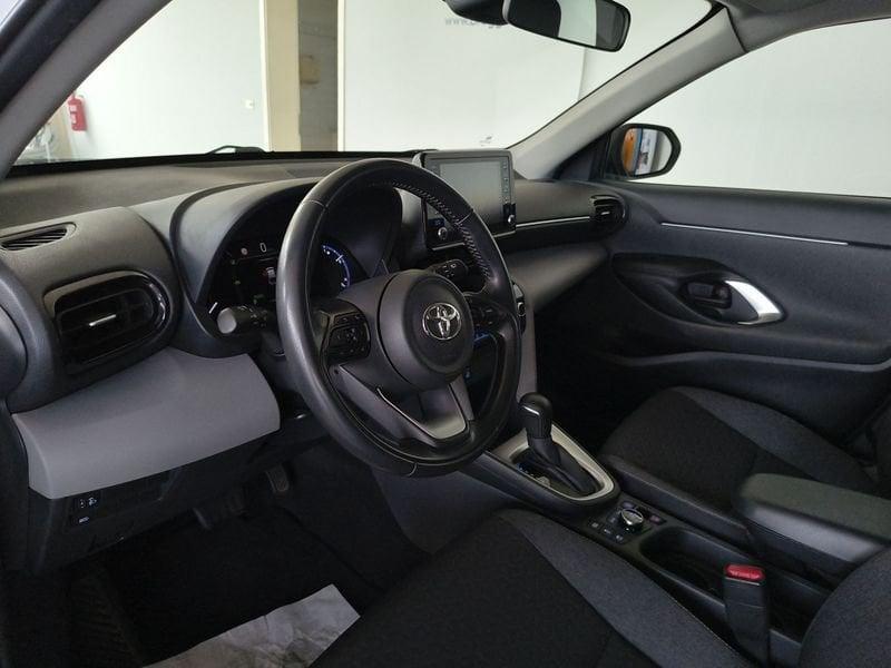 Toyota Yaris Cross 1.5H 116 CV E-CVT Active AWD NEOPATENTATI