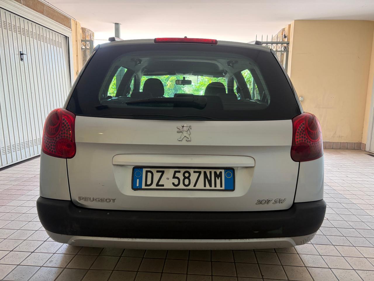 Peugeot 207 1.6 HDi 90CV SW