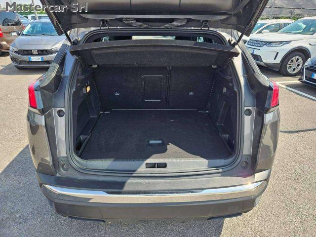 PEUGEOT 3008 3008 II 1.5 bluehdi Allure Pack EAT8 130cv Navi