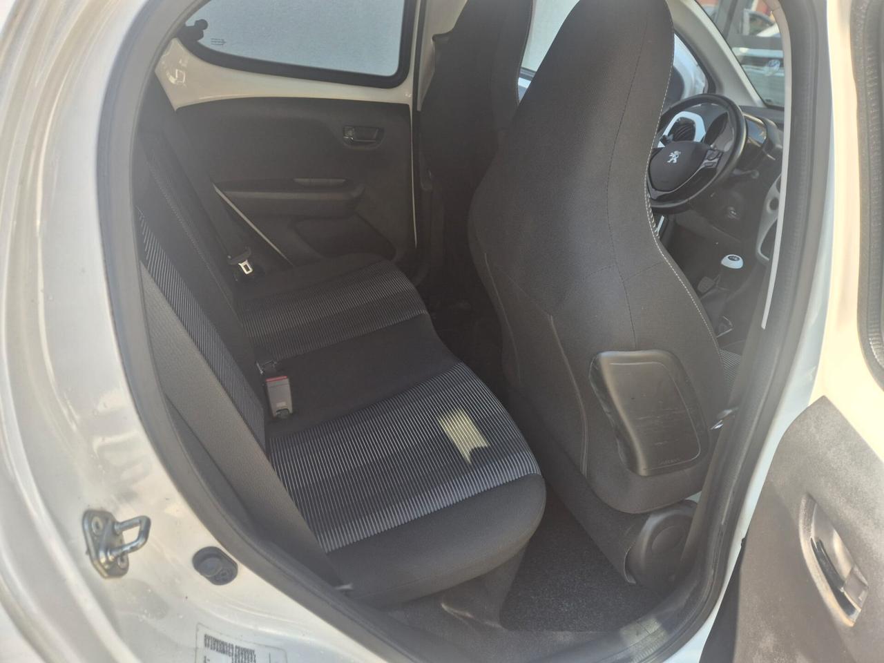 PEUGEOT 108 Decappottabile 5p 1.2 puretech Allure Top!