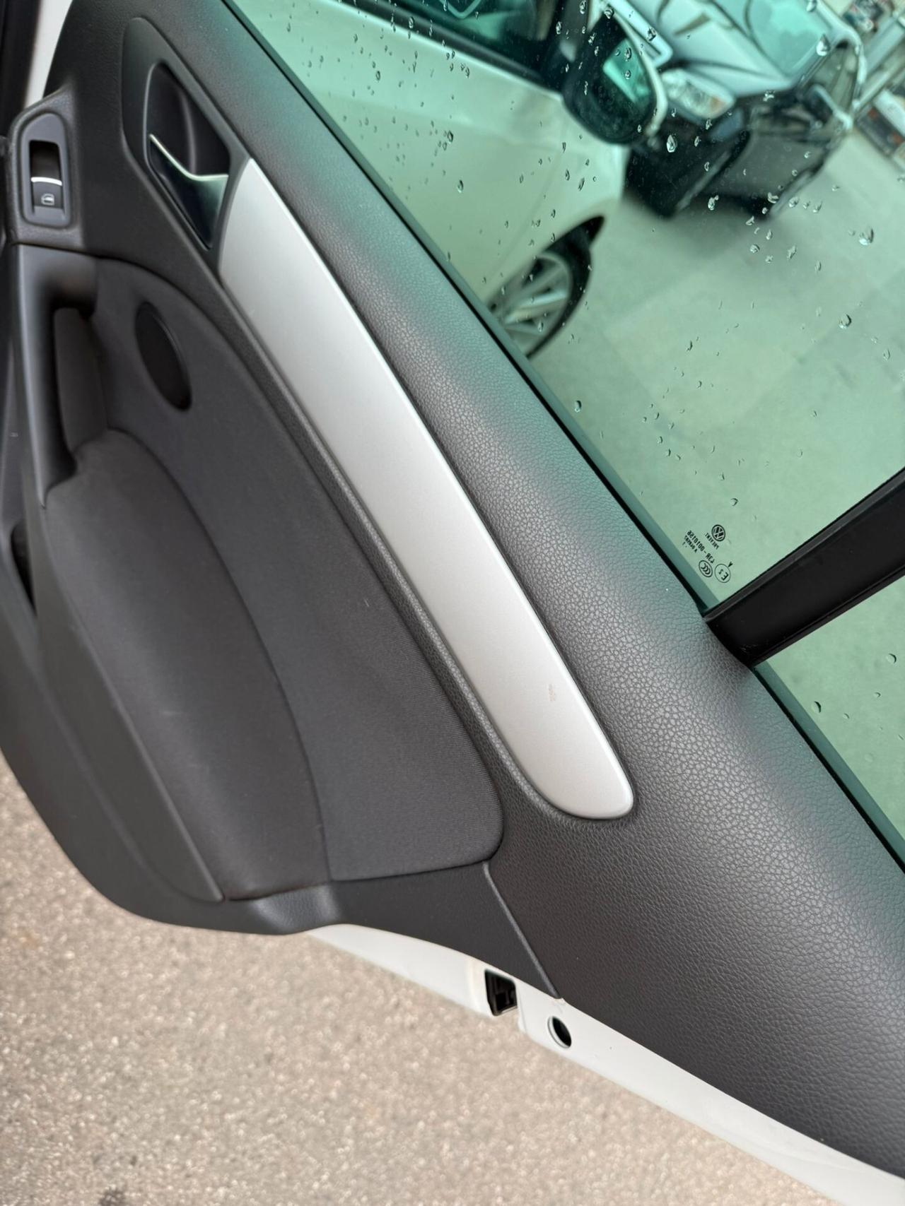 Volkswagen Golf 1.6 TDI DPF 5p. Highline