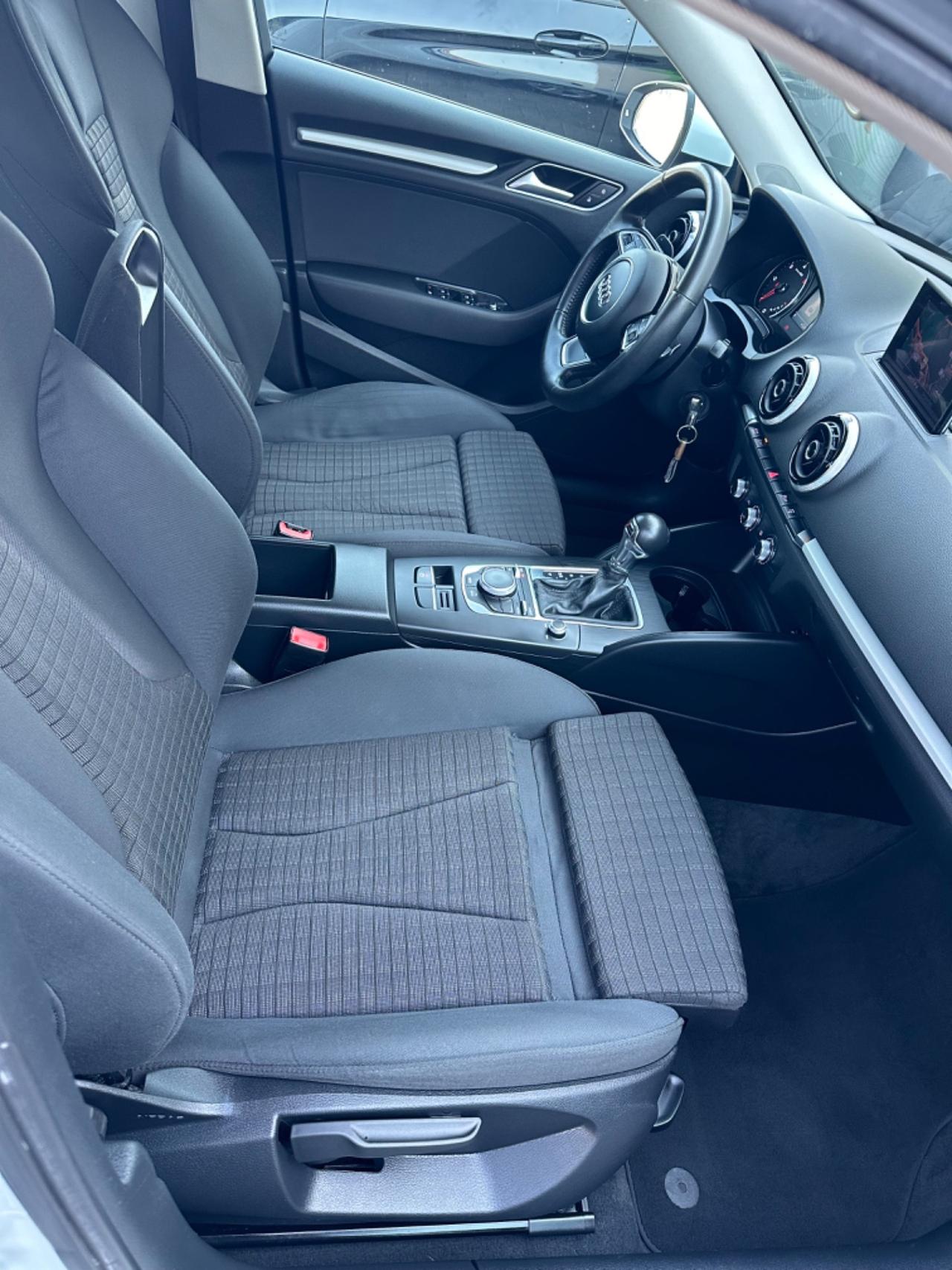 Audi A3 2.0 TDI 150cv S tronic