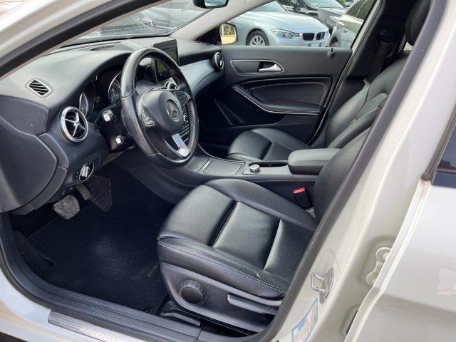MERCEDES-BENZ GLA 200 d Automatic 4Matic Sport Enduro TETTO PANORAMICO