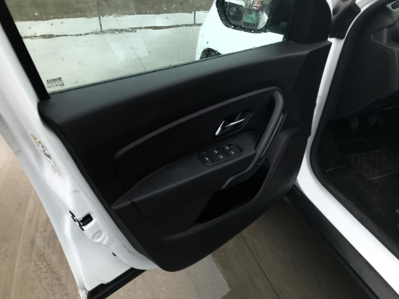 Dacia Duster 1.0 TCe 100 CV ECO-G 4x2 Comfort - km 27.500. - Unico Propietario