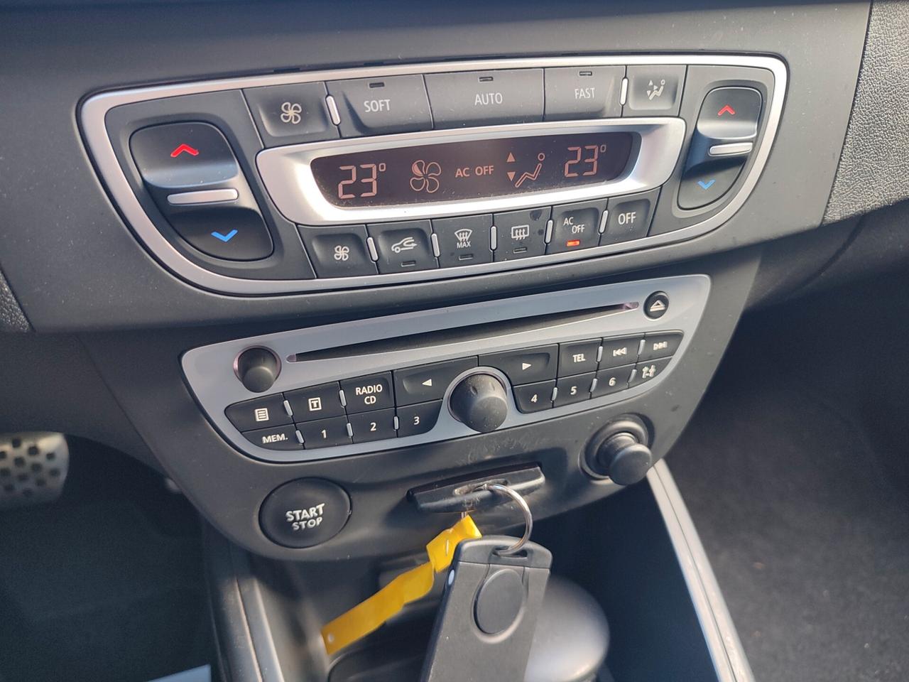 RENAULT MEGANE SPORT GT LINE 1.5DIESEL 2011 BELLISSIMA