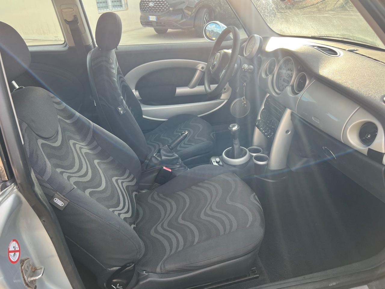 Mini Cooper 1.6 16V One