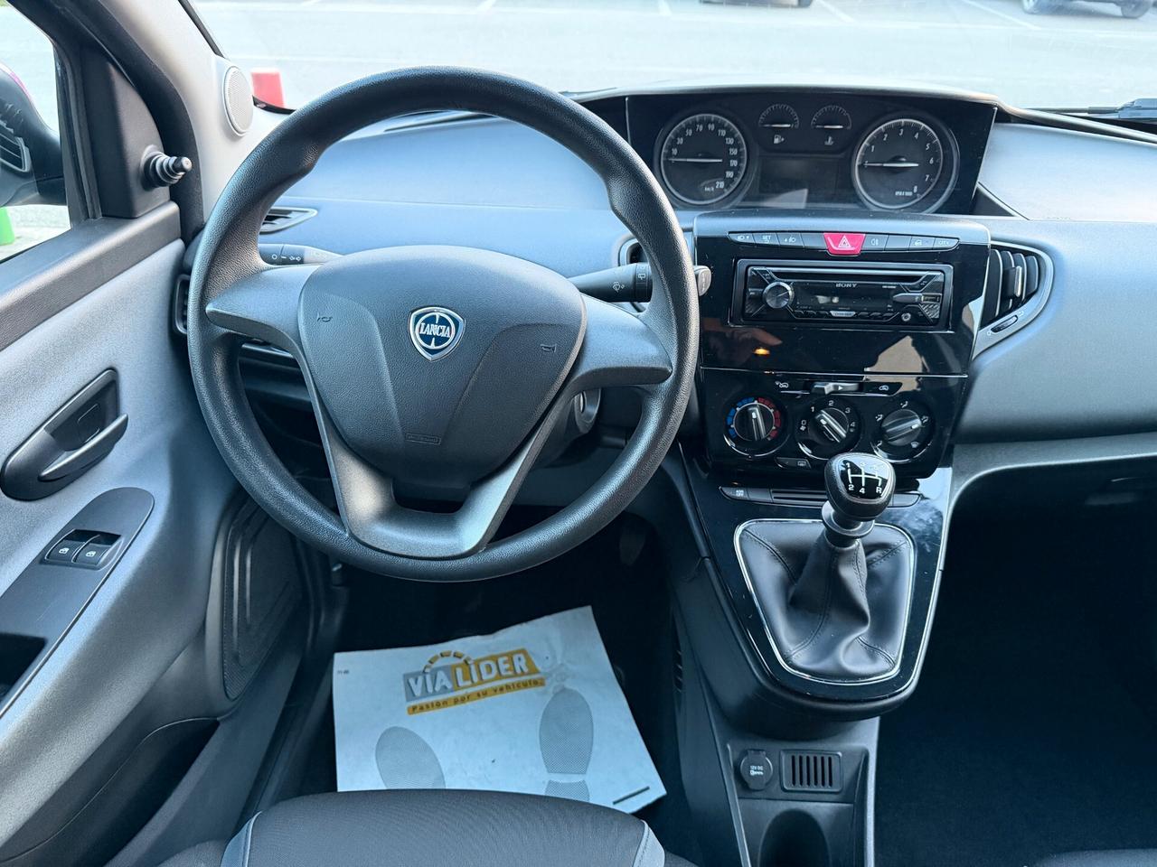 Lancia Ypsilon 1.2 69 CV, OK NEOPATENTATI