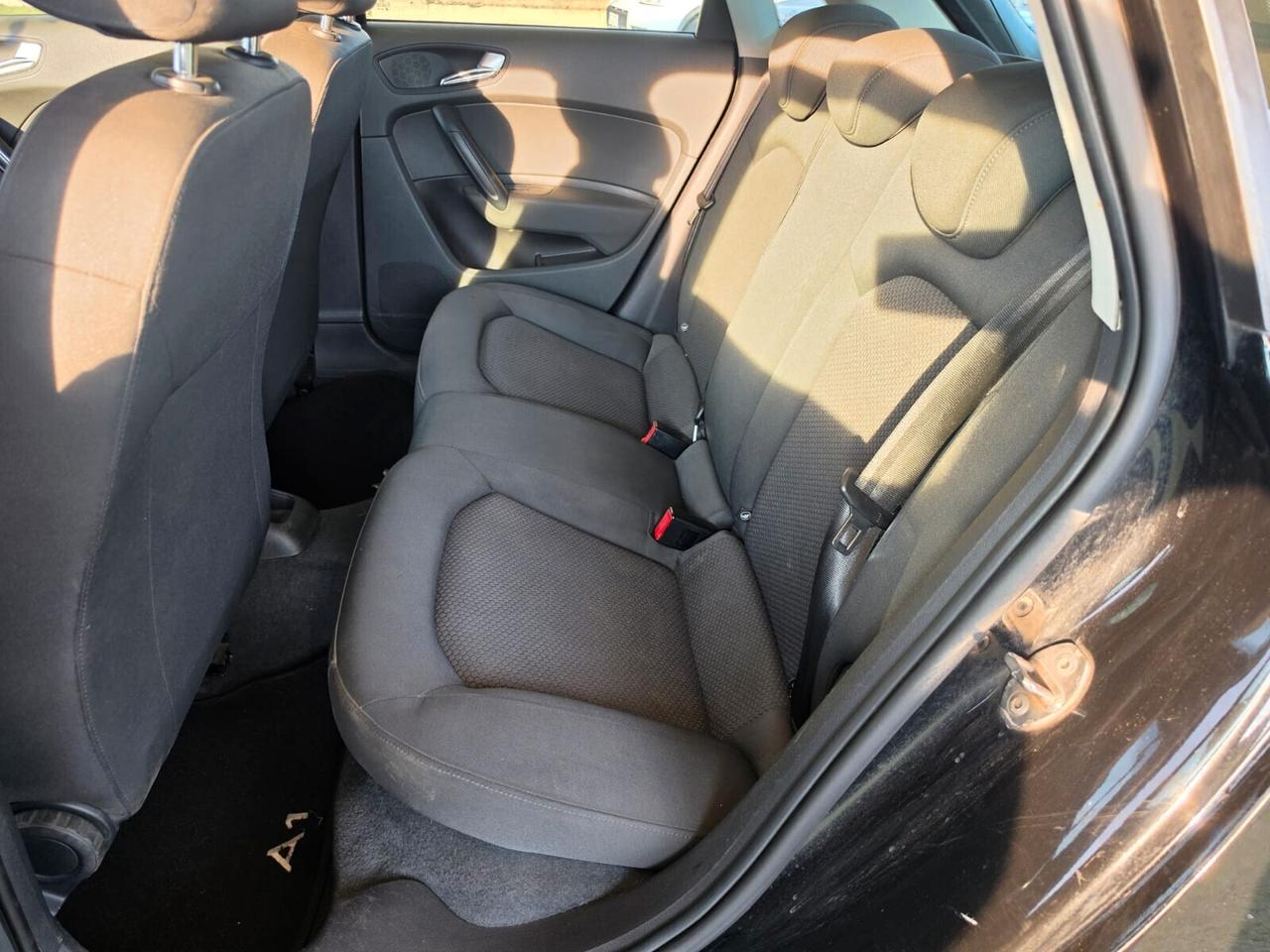 Audi A1 1.6 TDI Ambition 5 Porte