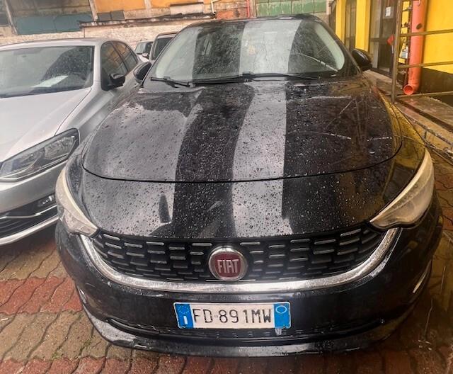 Fiat Tipo 1.6 Mjt 4 porte Lounge