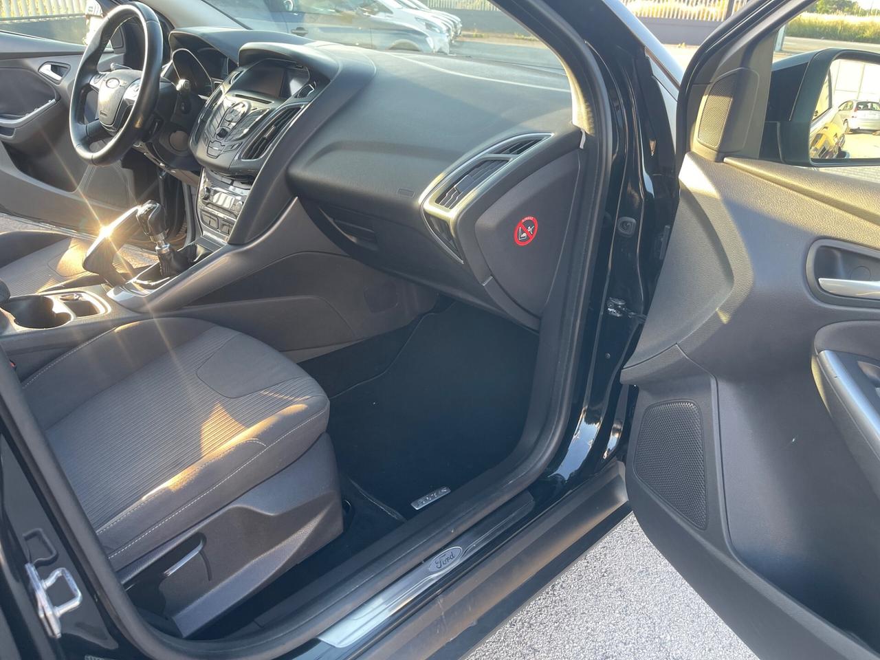 FORD FOCUS 1.6 TDCI 115CV BERLINA TITANIUM FULLL