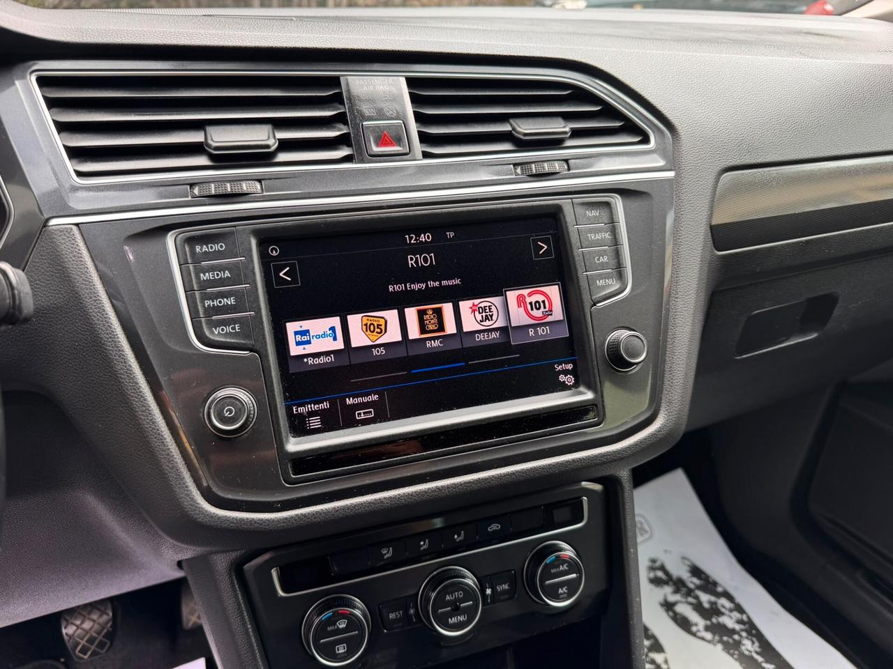 Volkswagen Tiguan 2.0 TDI SCR 4MOTION Business BlueMotion Technology GARANZIA 1 ANNO