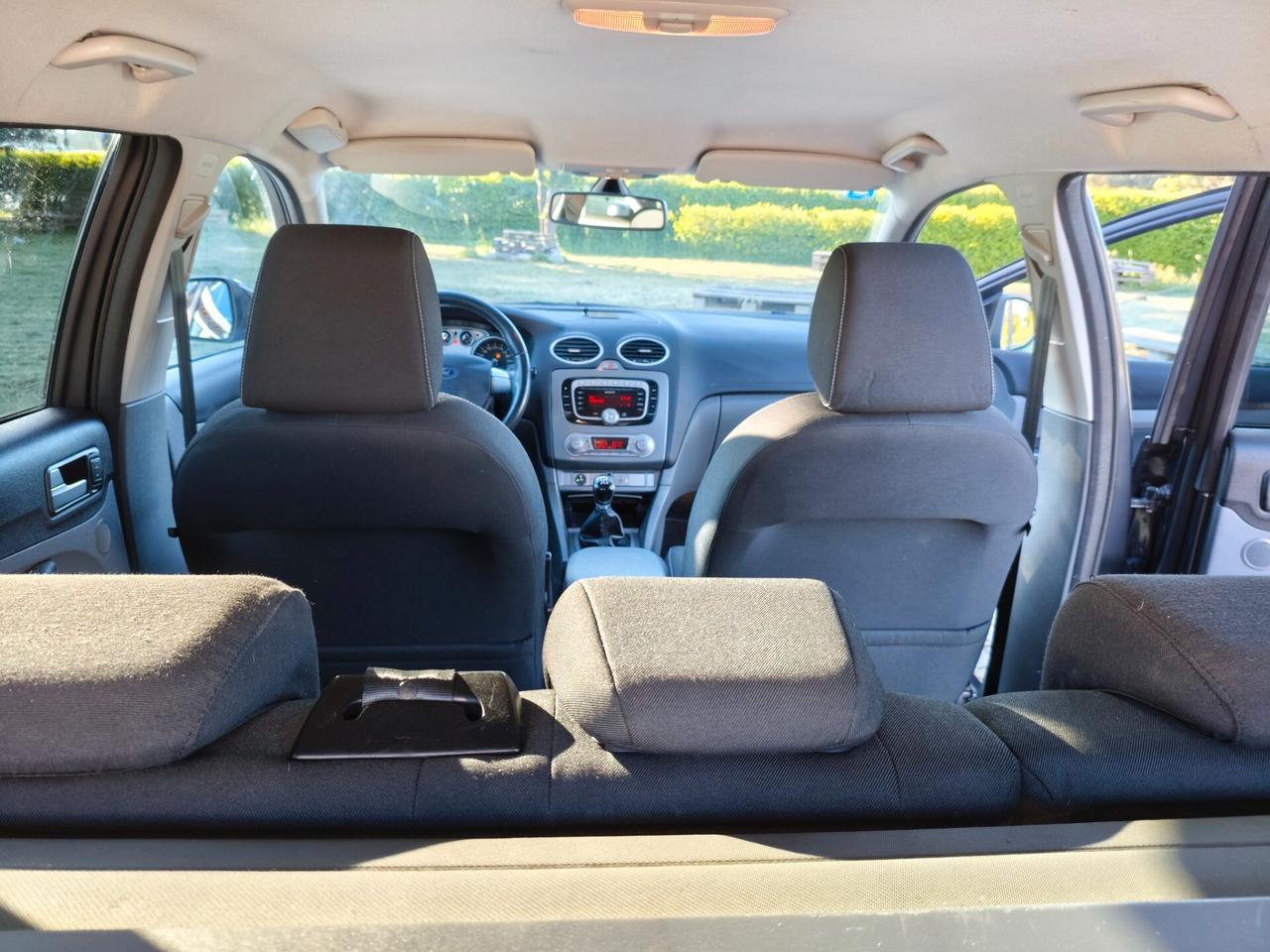 Ford Focus 1.6 GPL Titanium