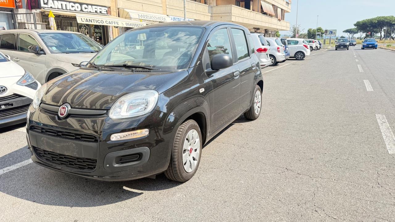 Fiat Panda 1.2 Lounge LED PDC PERFETTISSIMA PARI AL NUOVO