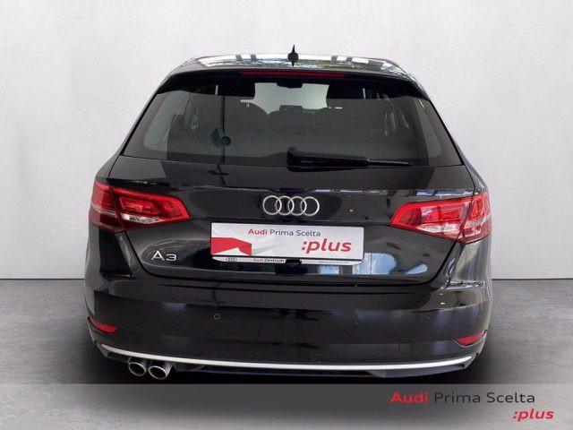 AUDI A3 Sedan 35 TDI S tronic Business 7M