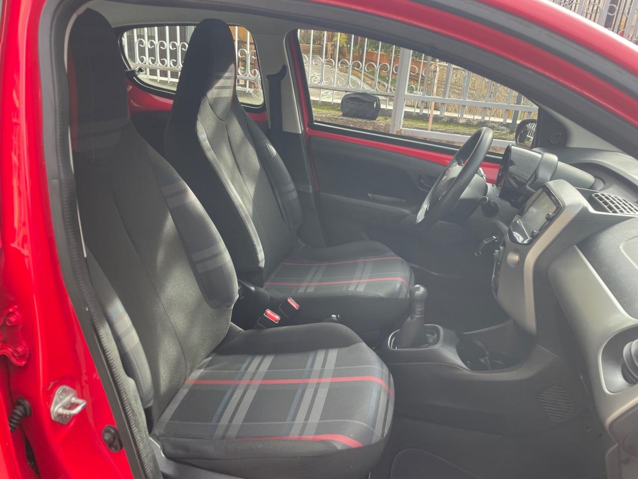 Peugeot 108 VTi 68 5 porte Allure