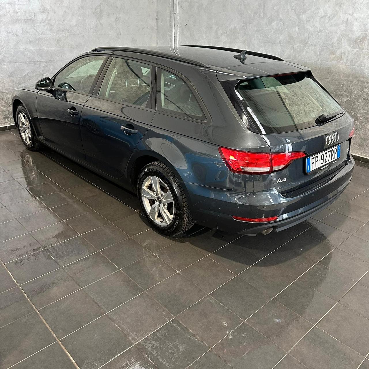Audi A4 Avant 2.0 TDI 122 CV S tronic Business