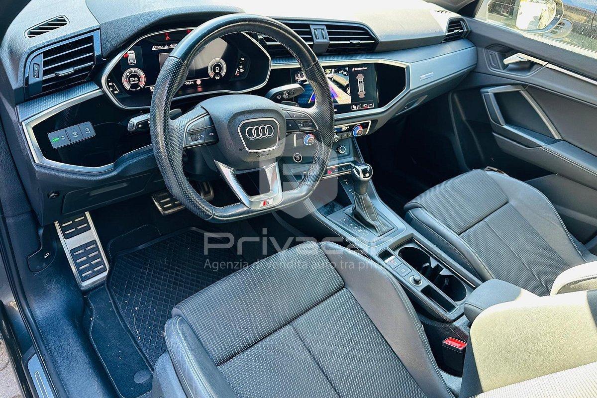AUDI Q3 SPB 35 TDI S tronic Identity Black