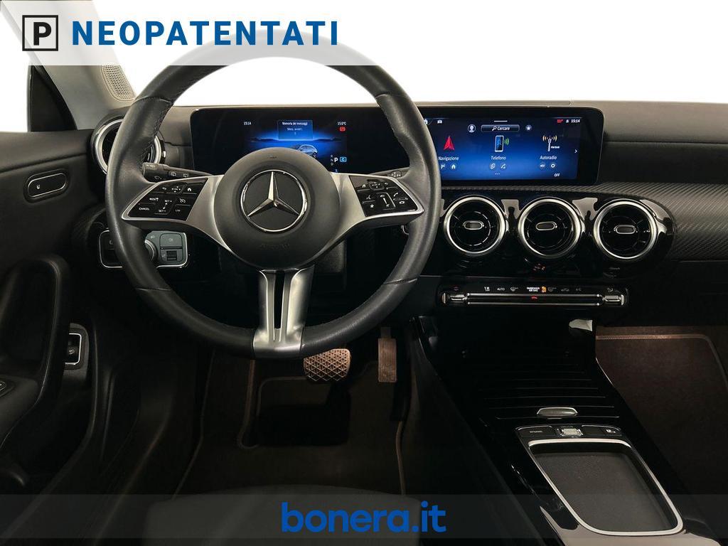 Mercedes CLA Shooting Brake 180 D Advanced 8G-DCT