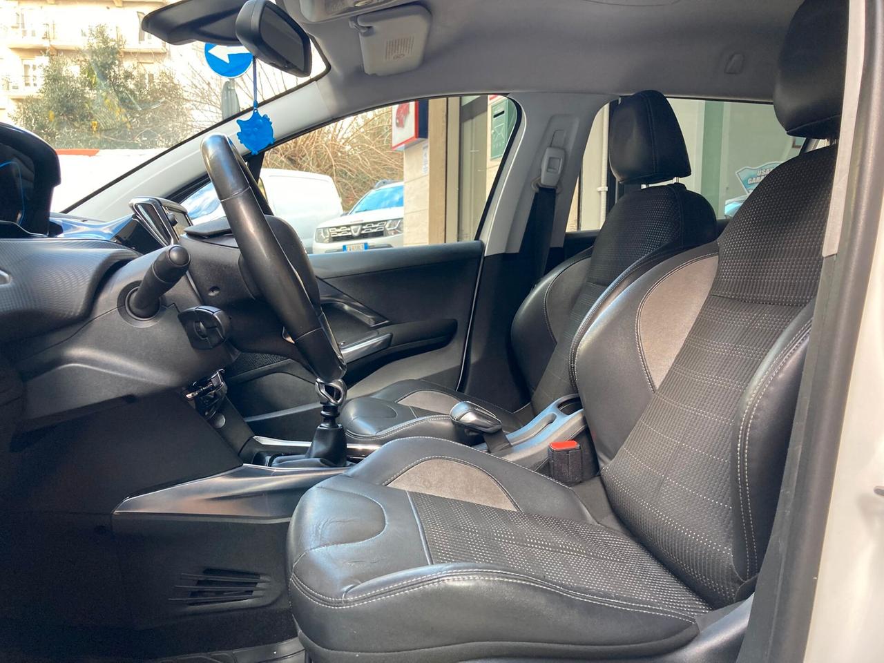 Peugeot 2008 1.6 e-HDi - PERFETTA - 2014