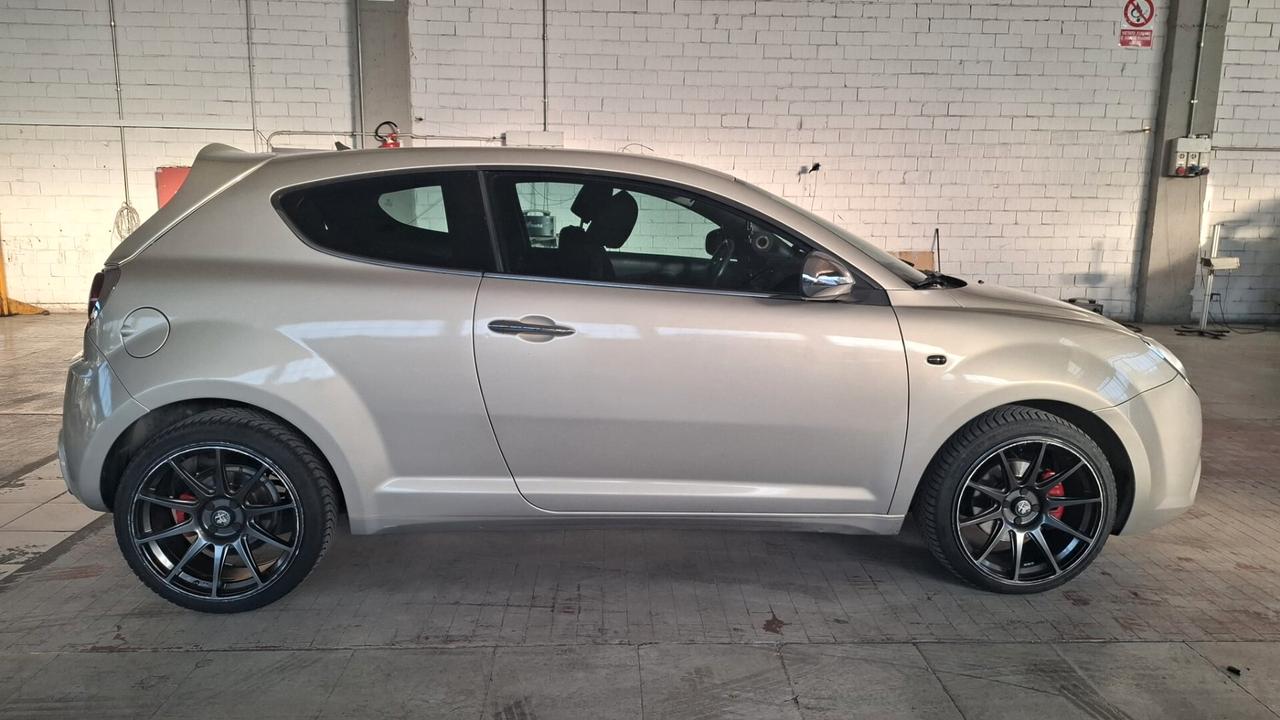 Alfa Romeo MiTo 1.6 JTDm-2 S&S Distinctive Premium Pack