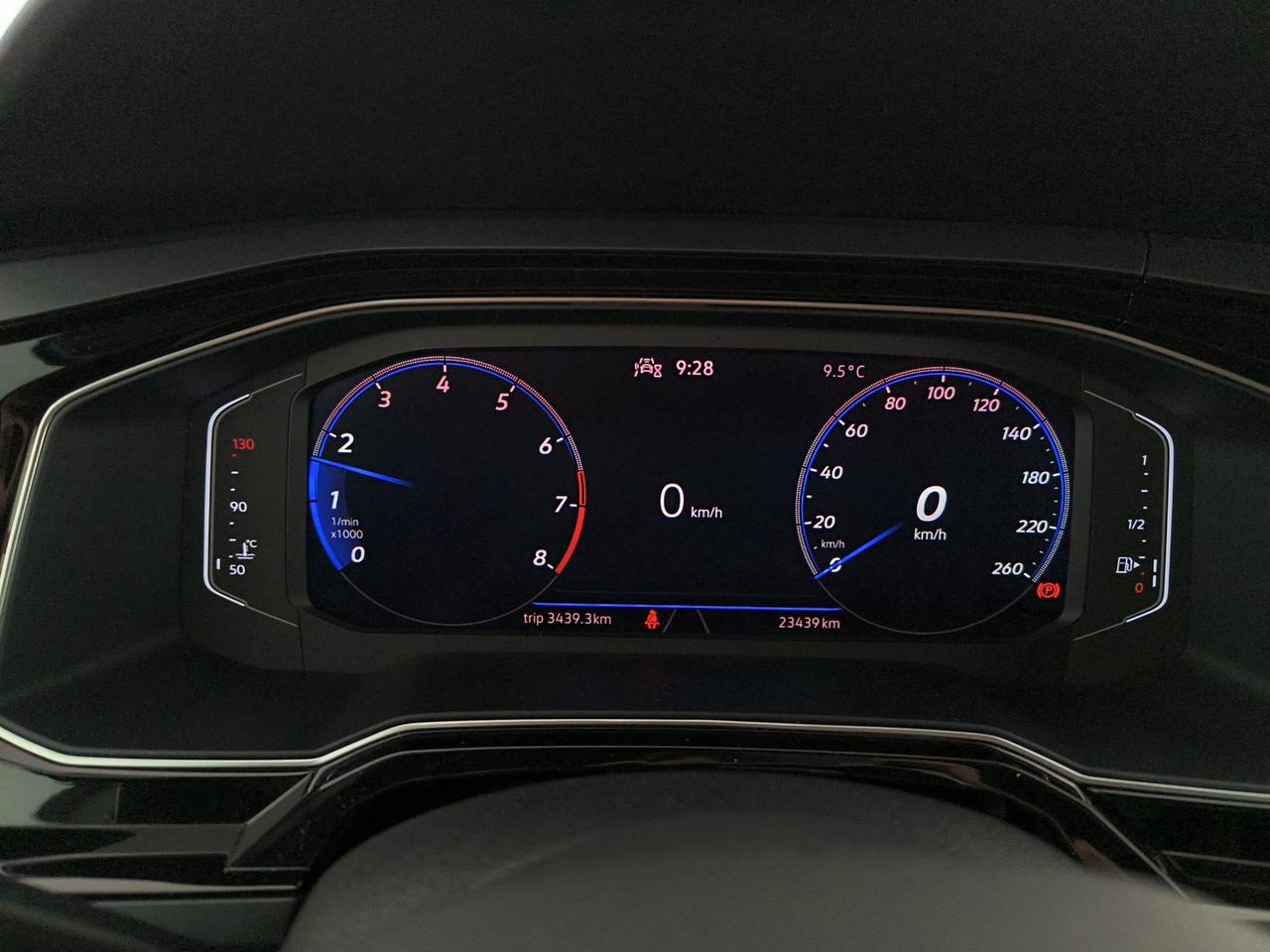 Volkswagen Taigo 1.0 tsi r-line 110cv