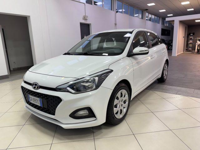 HYUNDAI i20 1.2 5 porte Connectline