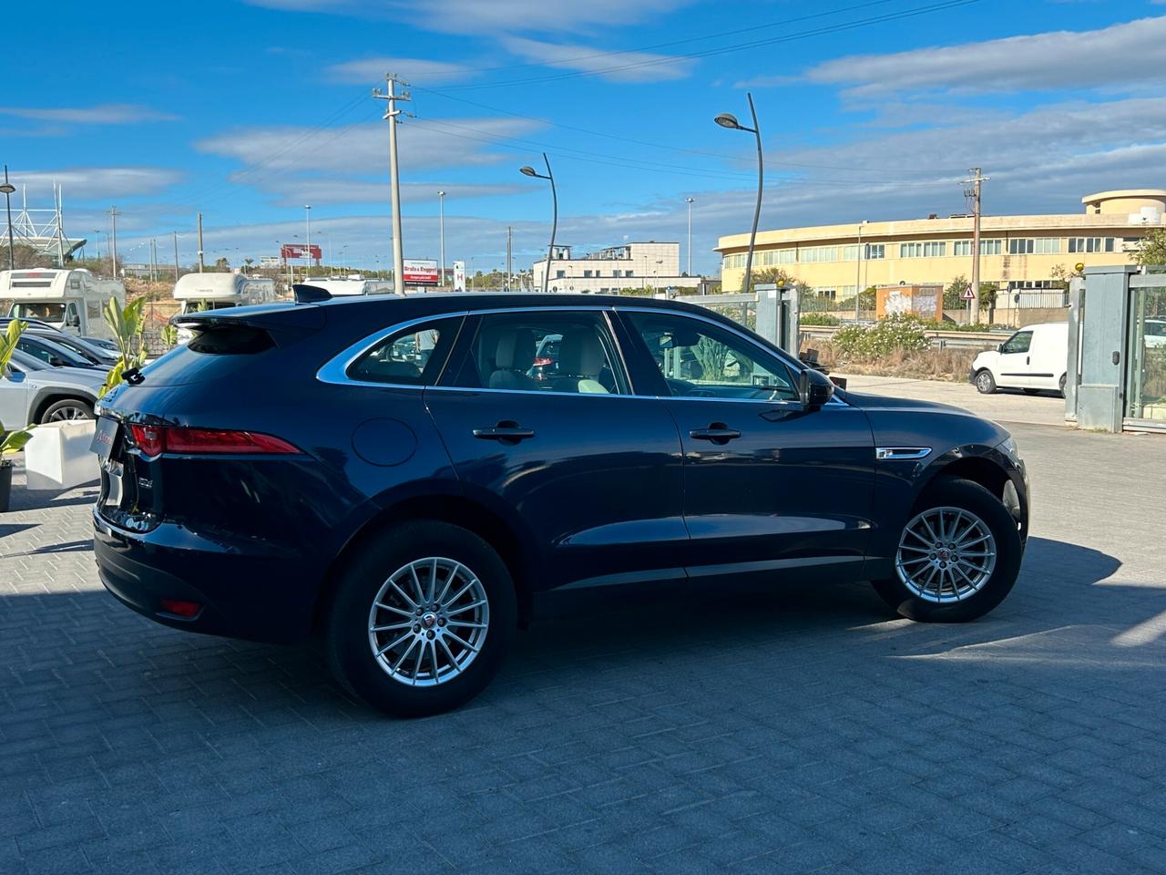 Jaguar F-Pace 2.0 D 180 CV AWD aut. Pure