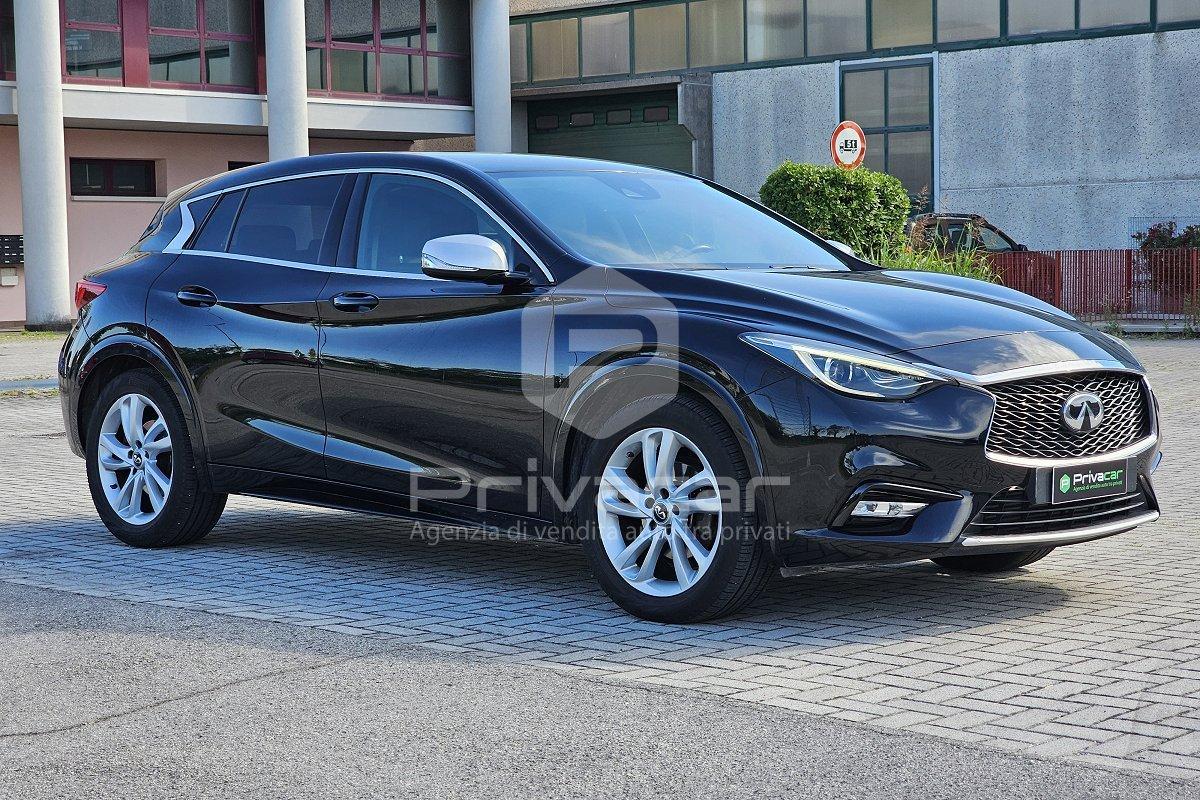 INFINITI Q30 1.5 diesel DCT Business Executive