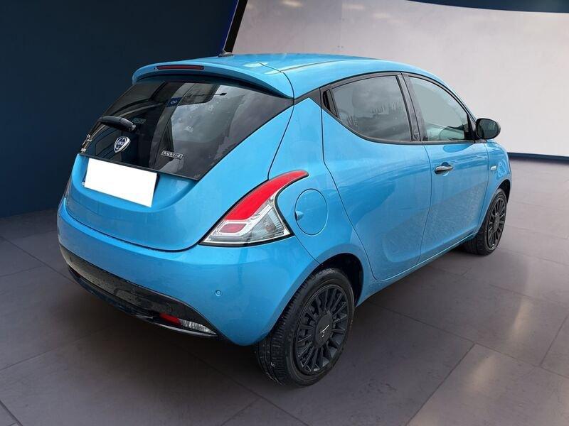 Lancia Ypsilon III 2015 1.0 hybrid Maryne s&s 70cv