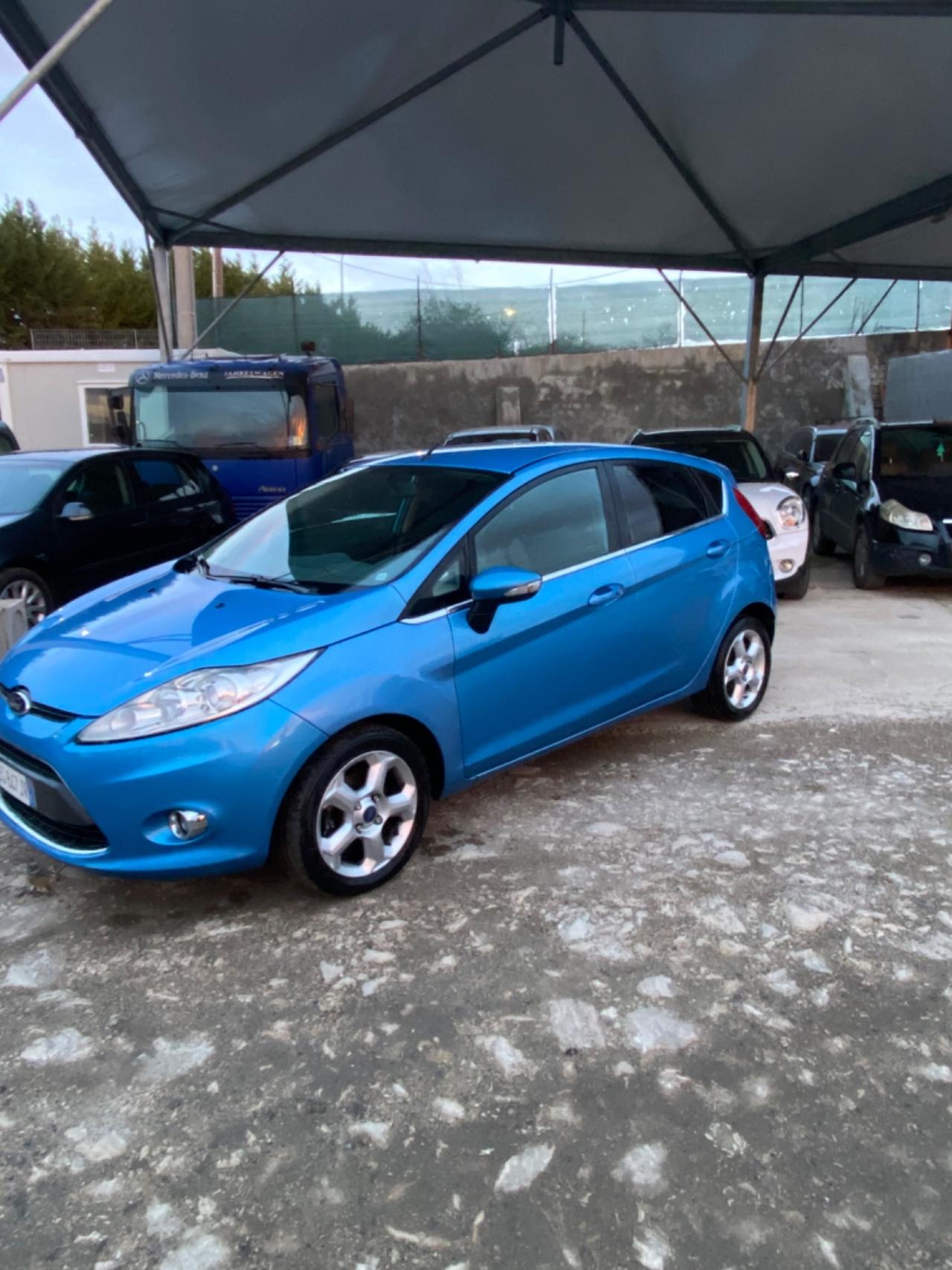 Ford Fiesta 1.4 TDCi 5p. Titanium