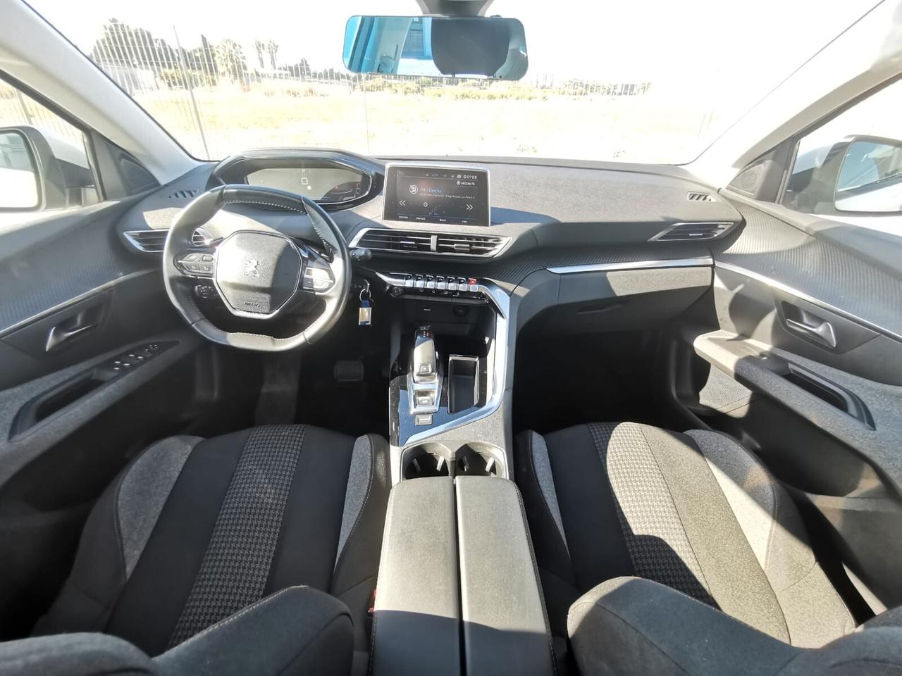 Peugeot 3008 BlueHDi 130 EAT8 Allure 2020