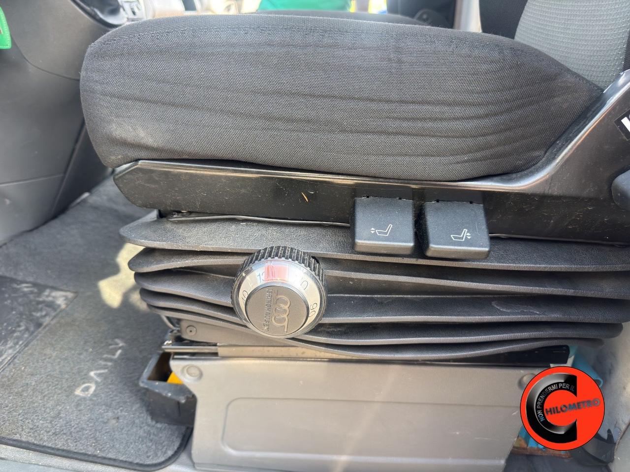 Iveco Daily 60C 3000 170CV +PEDANA SPONDA IDRAULICA CARICATRICE DHOLLANDIA-PATENTE C-CRUISE CONTROL-