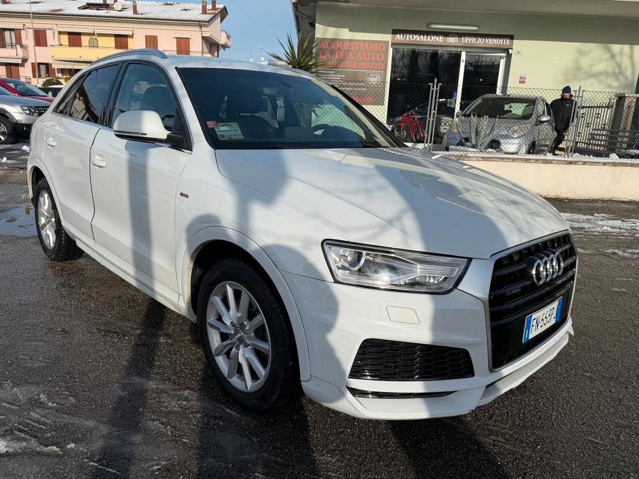 Audi Q3 2.0 TDI 150 CV S tronic line Edition