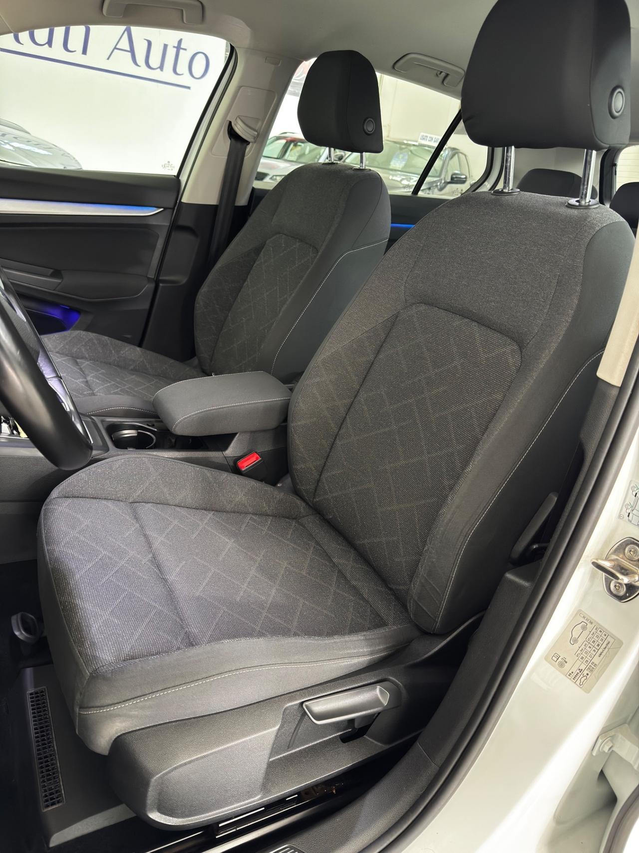 Volkswagen Golf 1.0 TSI EVO Life DSG 110cv PROMO!