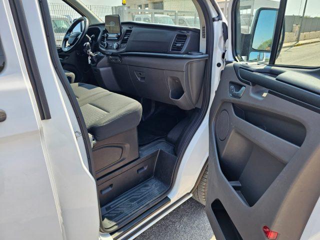 FORD Transit Custom 320 2.0 TDCi 130 L2H1 - PASSO LUNGO 9 POSTI