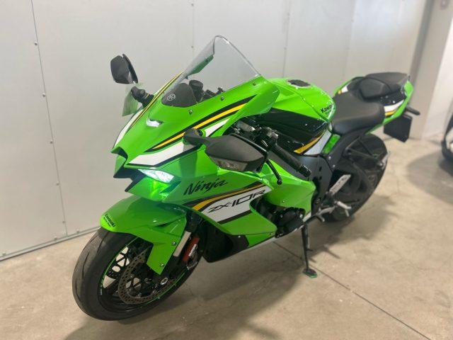 KAWASAKI Ninja 1000 ZX-10R KAWASAKI NINJA 1000 ZX-10R