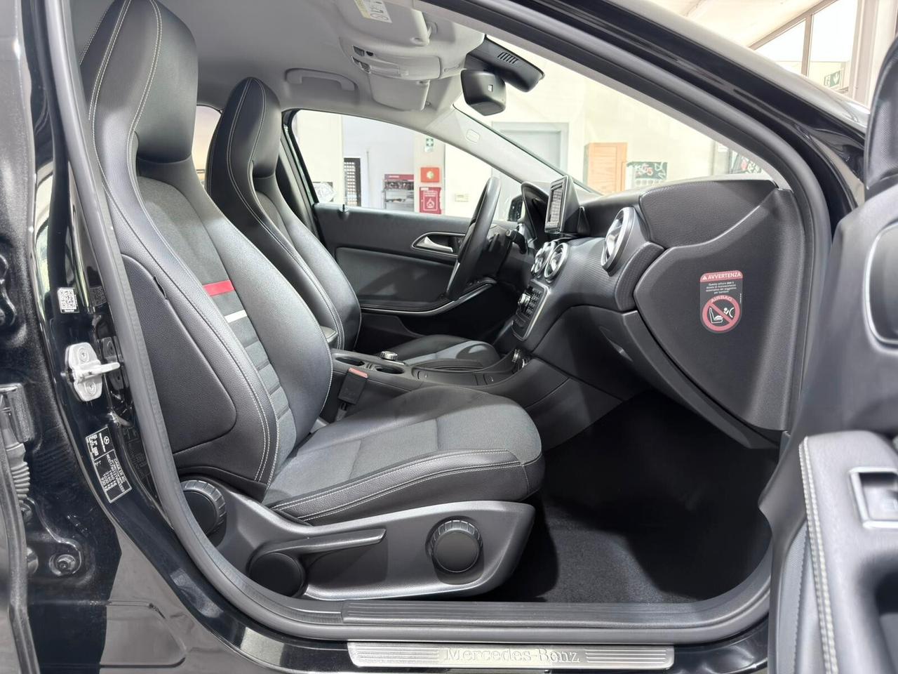 MERCEDES A180 CDI 1.5 109CV AUTO BUSINESS 2015
