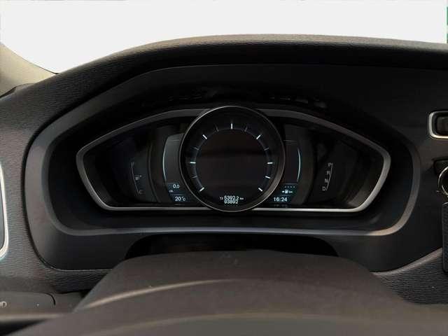 Volvo V40 D2 1.6 Powershift Summum